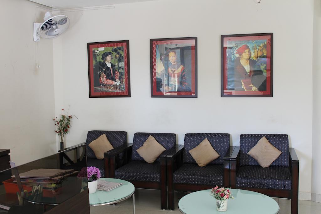 Dibrugarh Club House Hotel Екстериор снимка